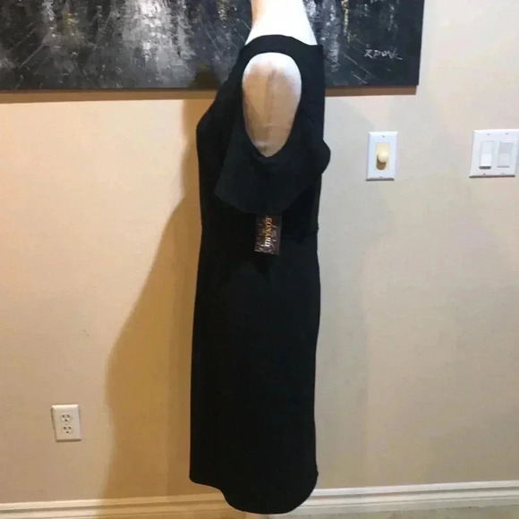 NWT Nina Leonard Black Ruffled Cold Shoulder Dress  w/Back Slit Pleated Front-M - Picture 4 of 10